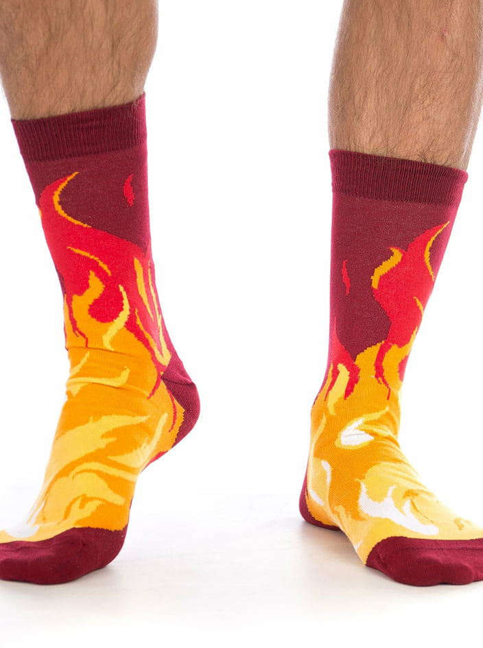 Nohy v plameňoch ponožky